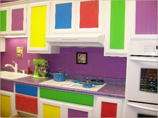 Colorful-Kitchen-Design-Ideas-really-colorful-kitchen