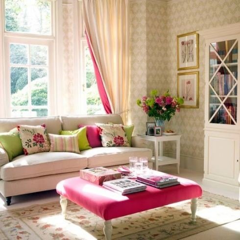 colorful-and-airy-spring-living-room-designs-12