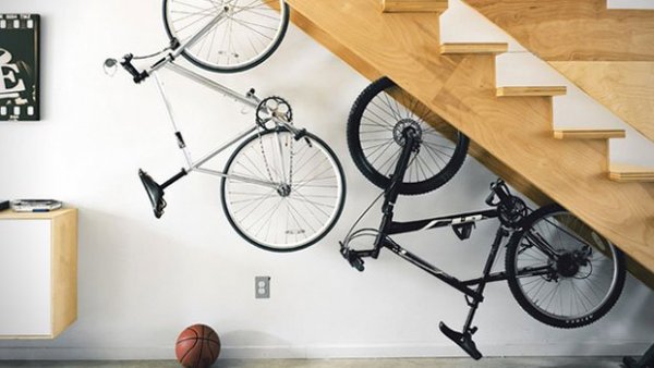 10_BikeHang_620x350