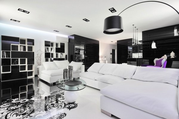 black-and-white-living-room-design-purple-chair-color-accent