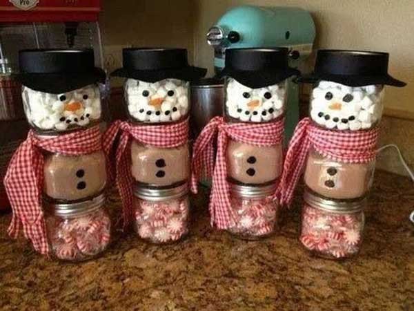 DIY-Christmas-Favours-hot-chocolate-snowmen